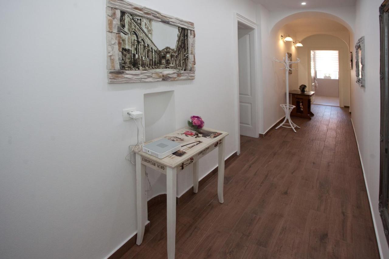 Villa Barbara Split Room photo